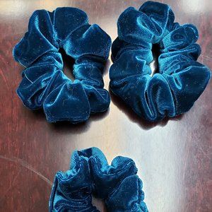 Scrunchies and Headwraps